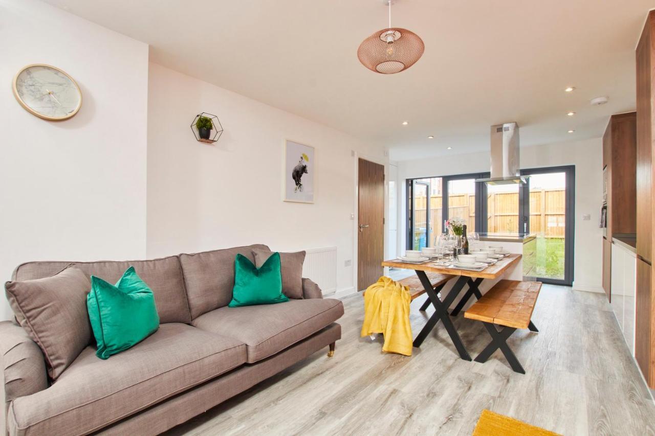 Villa Beaut 5 Bed House W Parking à Manchester Extérieur photo